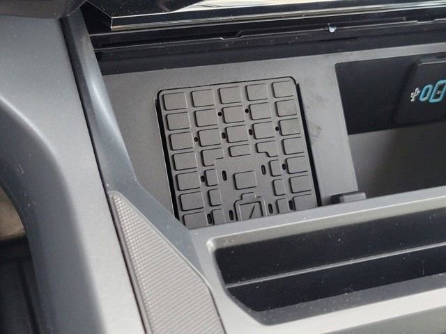 New 2026 Ford F250 Lariat w/ FX4 Off-Road Package image 20