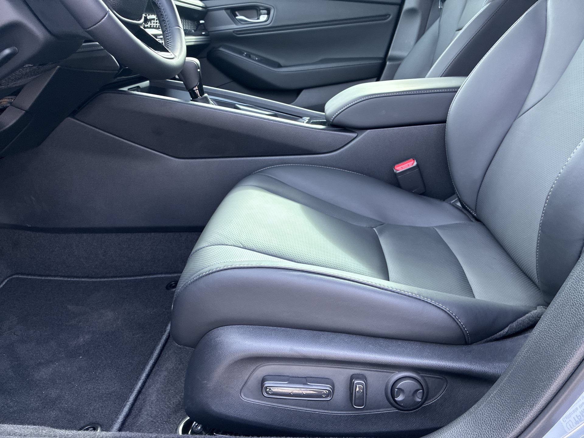 Certified 2026 Honda Accord Sport image 18