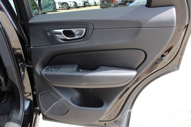 Used 2019 Volvo XC60 T6 Inscription AWD/4WD image 17