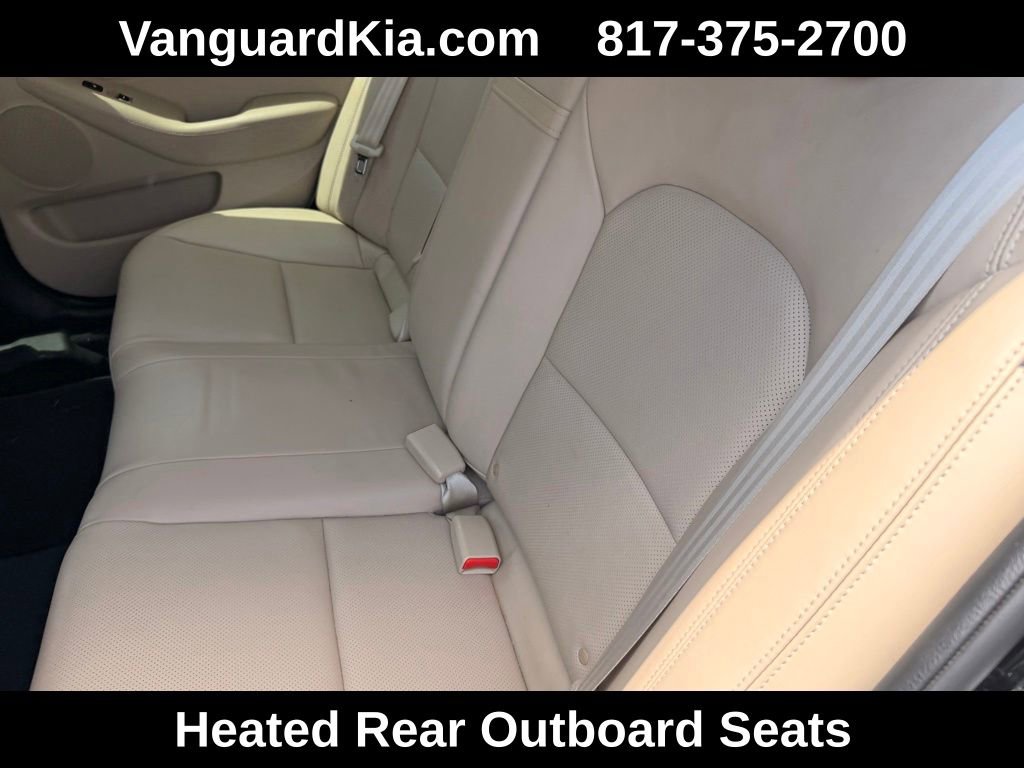 Used 2014 Kia Cadenza Premium w/ Luxury Package FWD image 26