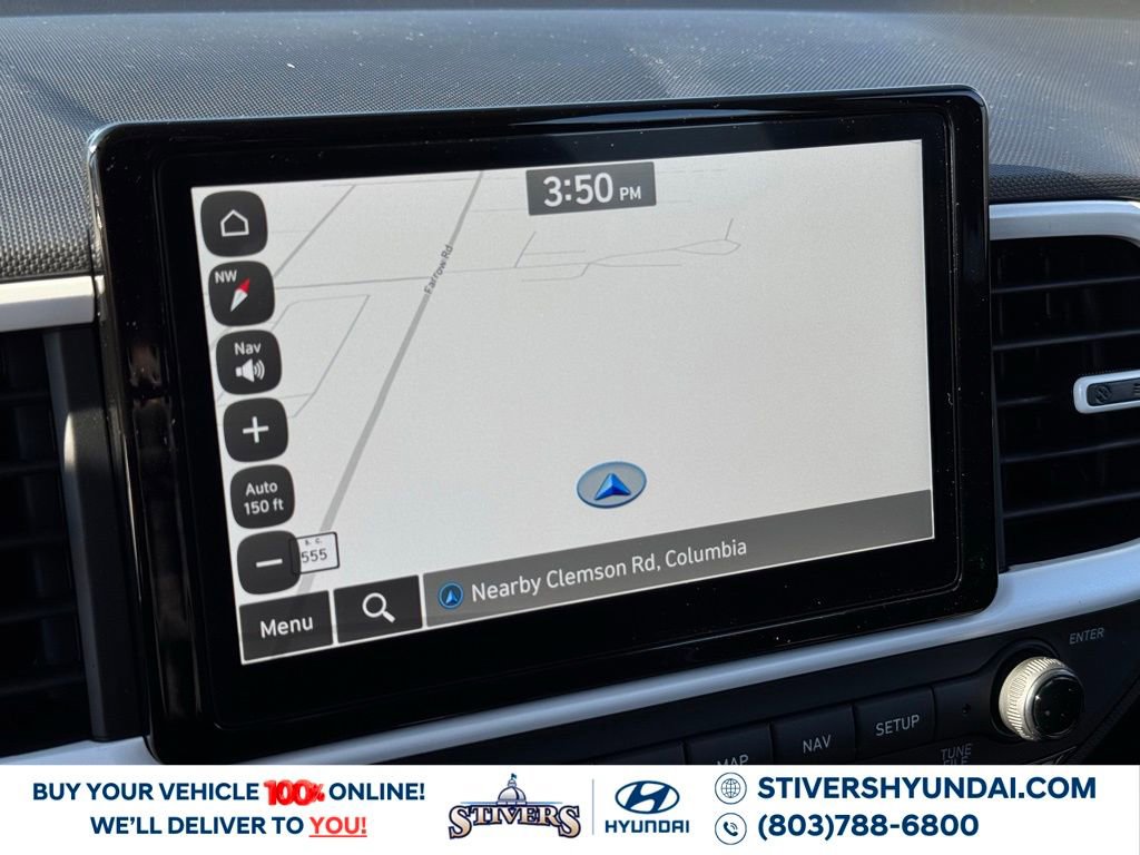 Certified 2025 Hyundai Venue Limited image 3