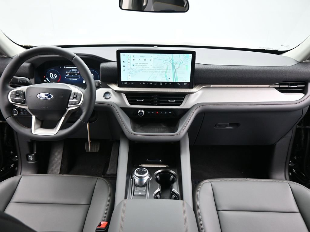 New 2025 Ford Explorer Active w/ Active Comfort Package image 17