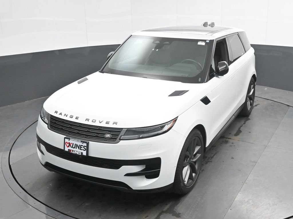 Used 2024 Land Rover Range Rover Sport SE AWD/4WD image 36