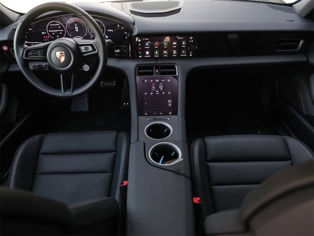 Used 2025 Porsche Taycan 4S image 29