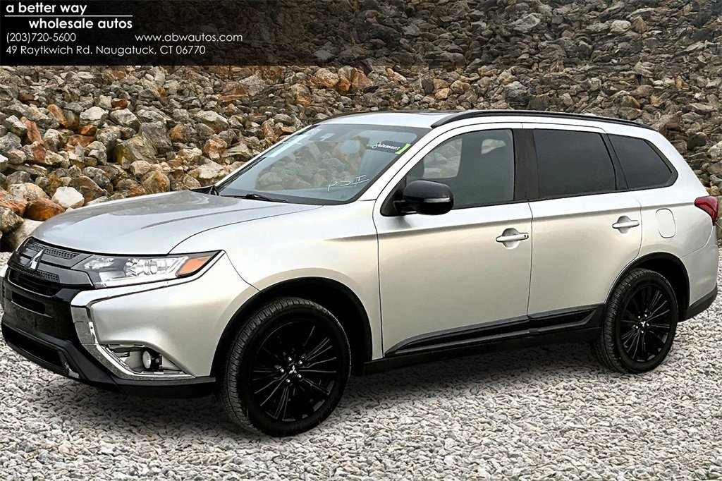 Used 2020 Mitsubishi Outlander LE