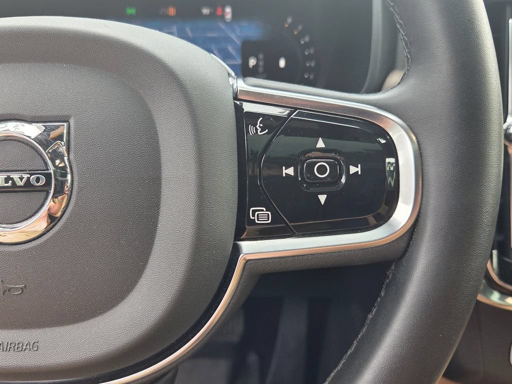 Used 2023 Volvo S90 B6 Ultimate w/ Protection Package AWD/4WD image 22