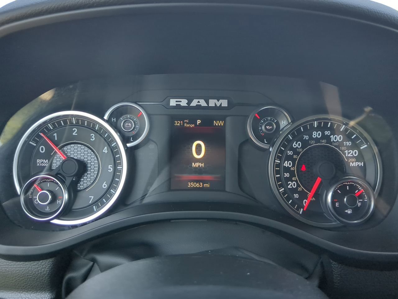 Certified 2024 RAM 1500 Big Horn RWD image 25