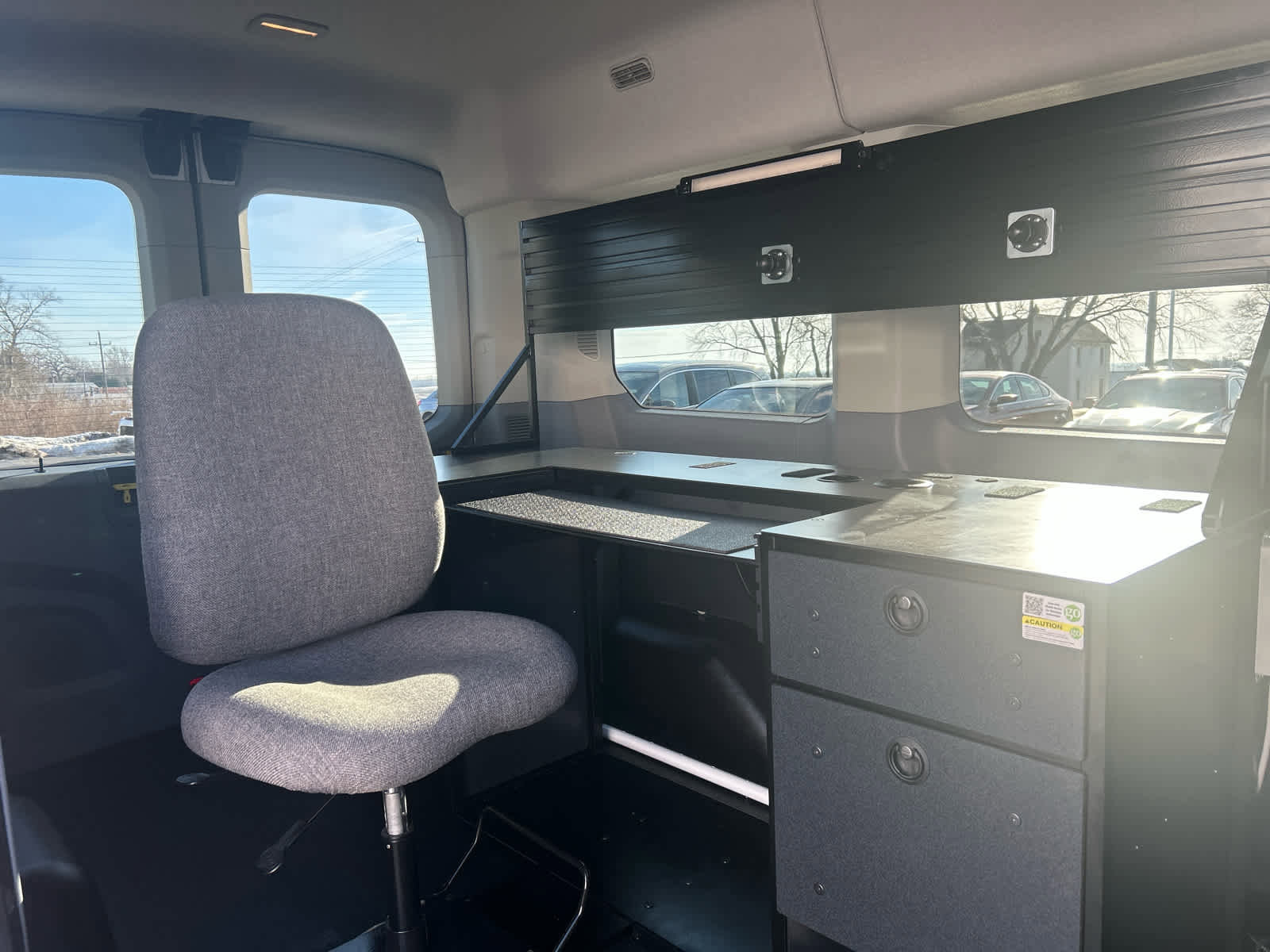 Used 2019 Ford Transit 150 XLT image 26