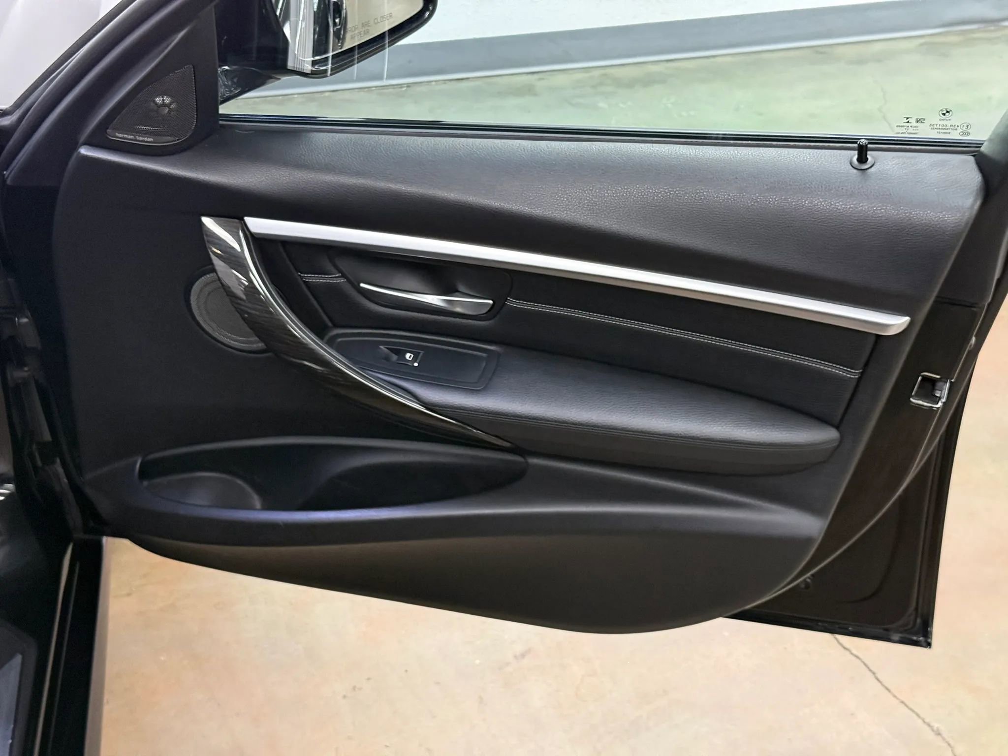 Used 2018 BMW 328d Sedan image 22