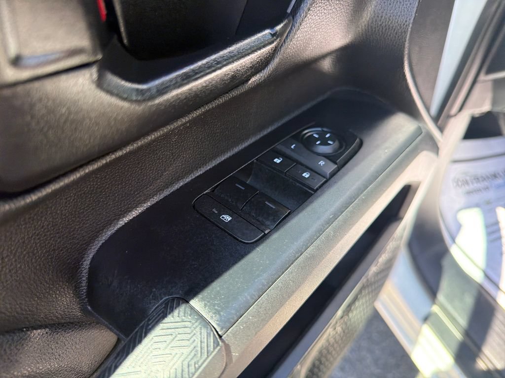 Used 2024 Toyota Tacoma SR RWD image 13