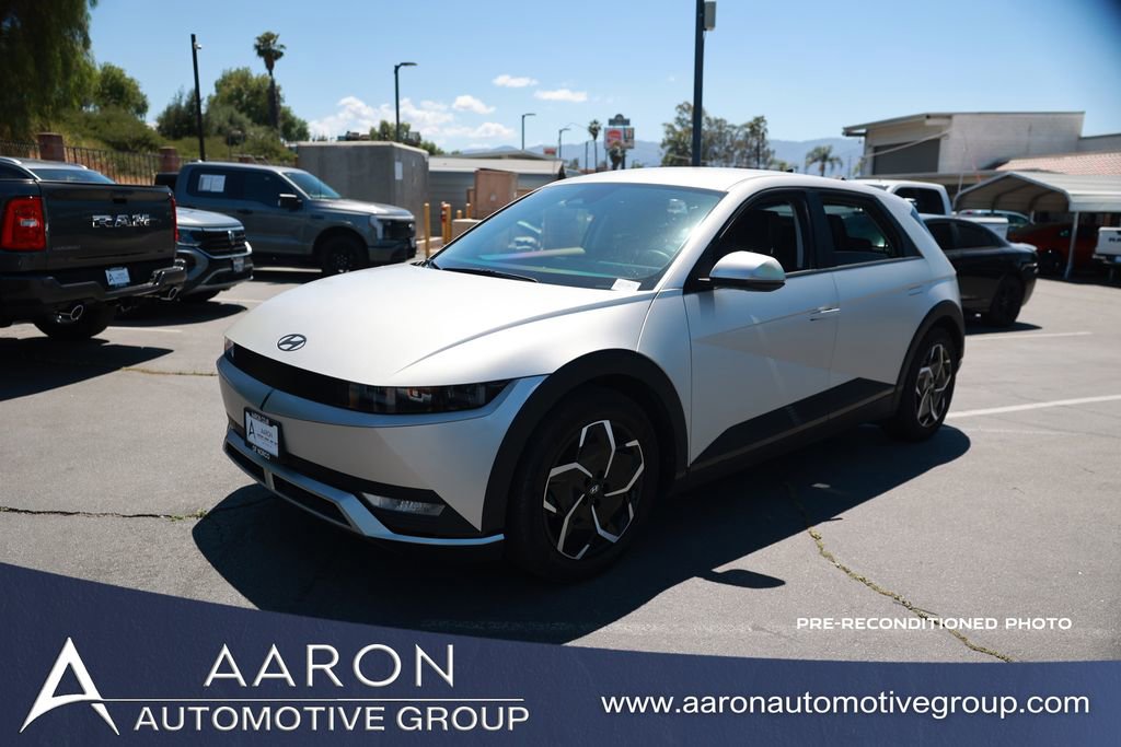 Used 2023 Hyundai Ioniq 5 SEL image 1