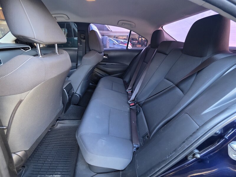 Used 2021 Toyota Corolla LE w/ Carpet Mat Package (TMS) FWD image 11