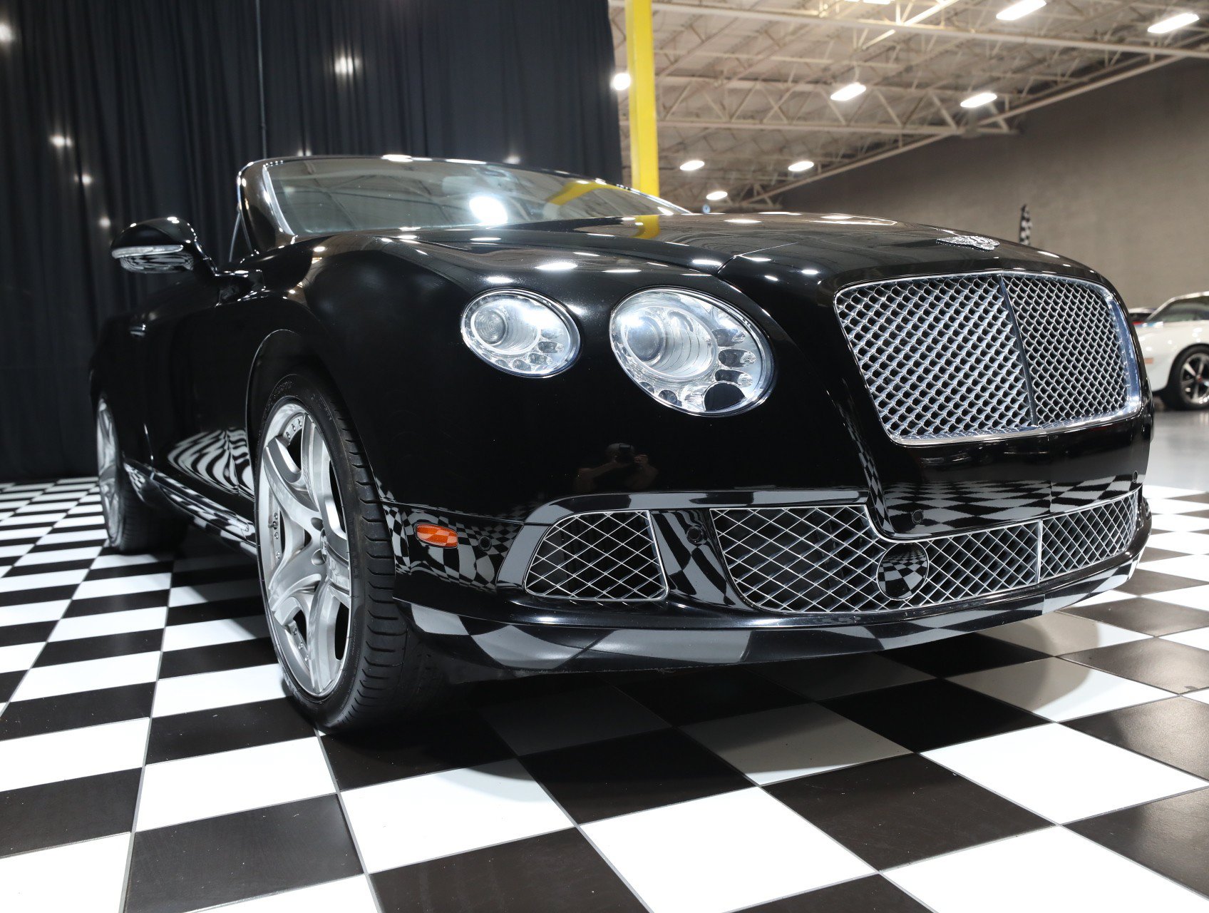 Used 2012 Bentley Continental GT AWD/4WD image 23