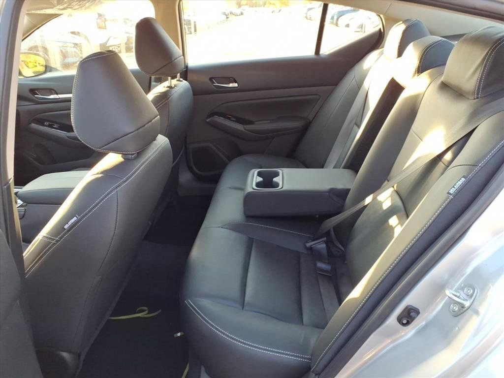 New 2025 Nissan Altima 2.5 SL image 33