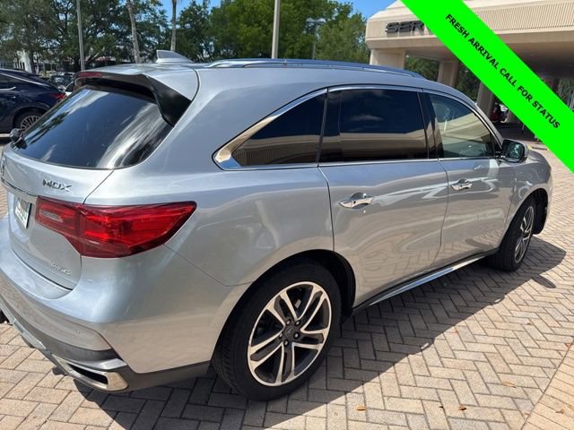 Used 2018 Acura MDX SH-AWD w/ Advance Package image 3