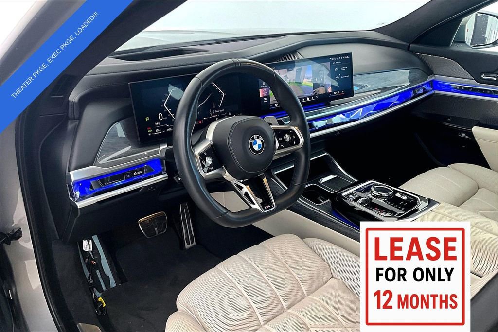 Used 2023 BMW 740i image 18
