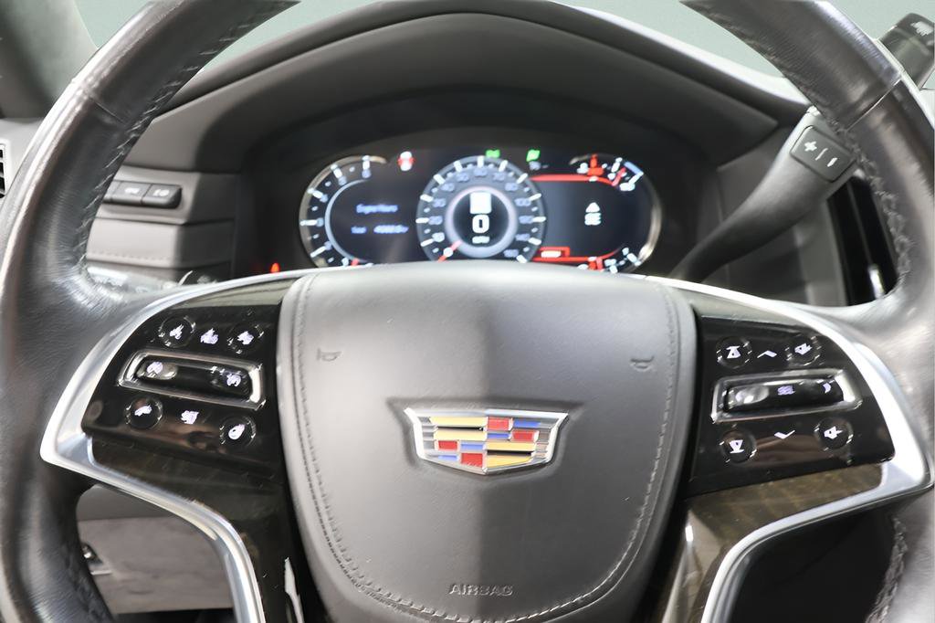 Used 2020 Cadillac Escalade Platinum image 12