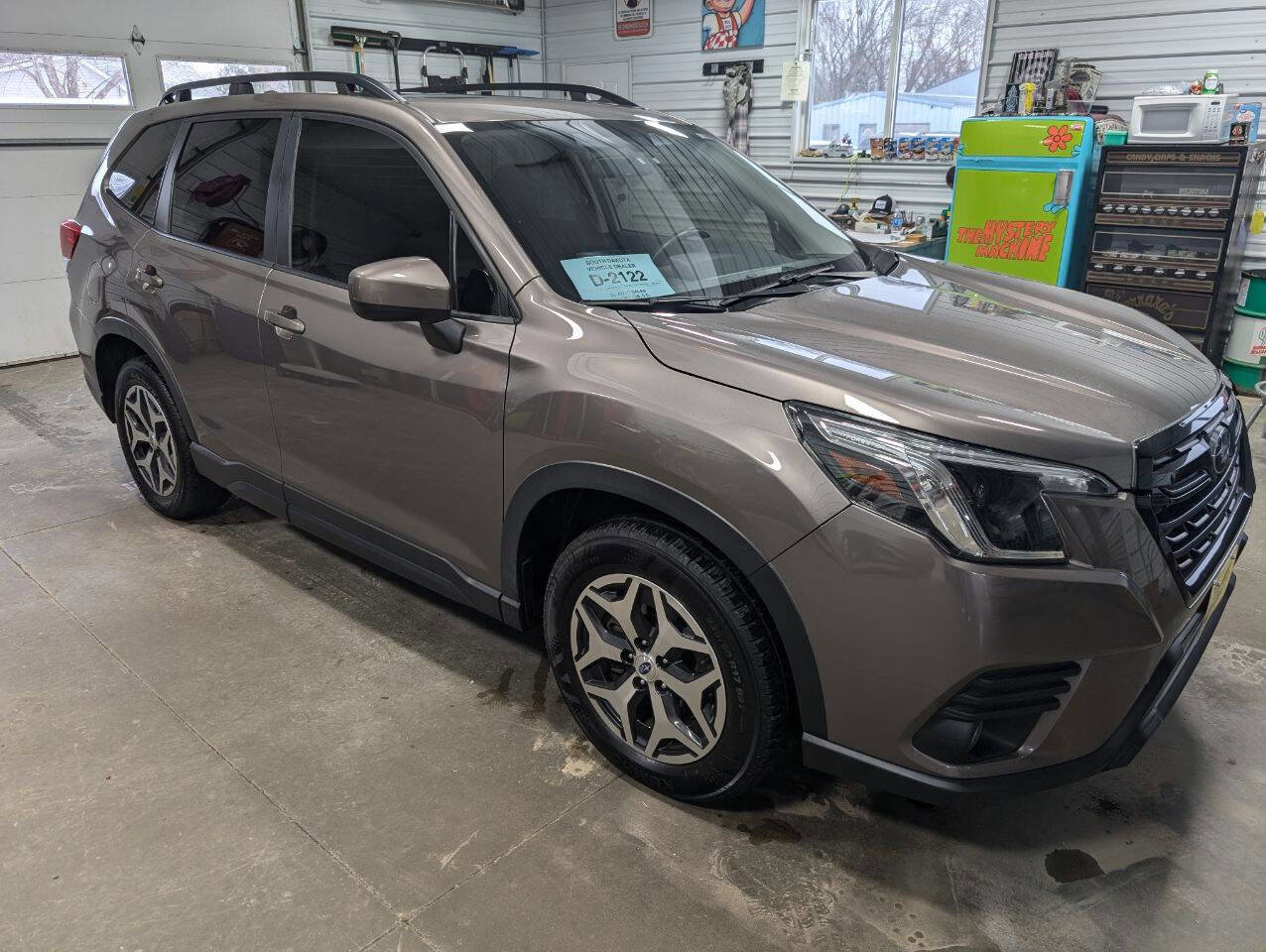 Used 2022 Subaru Forester Premium image 6