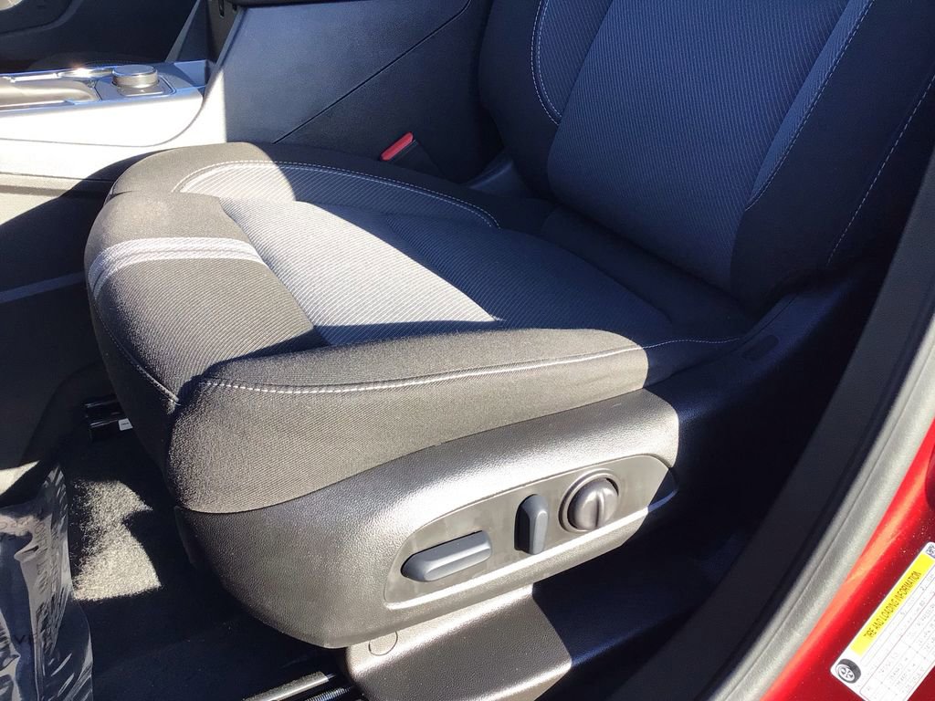 Used 2025 Chevrolet Blazer LT image 18