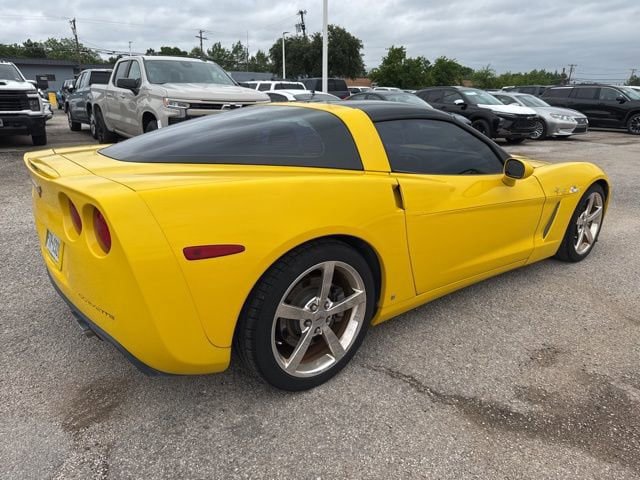 Used 2008 Chevrolet Corvette Coupe w/ Preferred Equipment Group RWD image 3