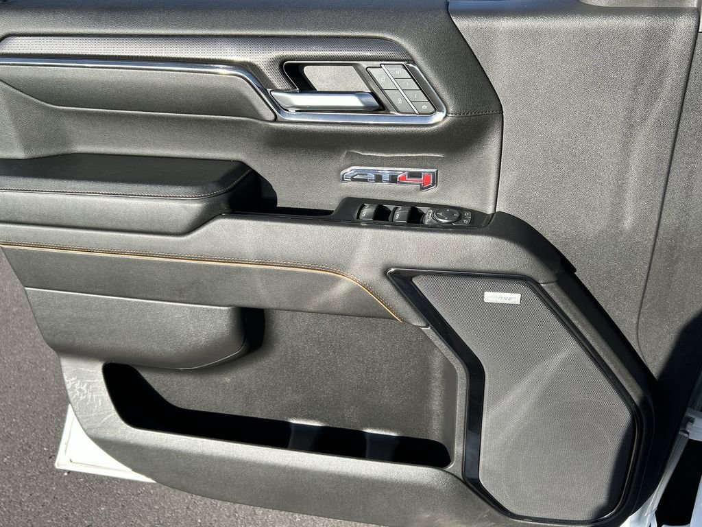 Used 2024 GMC Sierra 1500 AT4 w/ AT4 Preferred Package AWD/4WD image 22