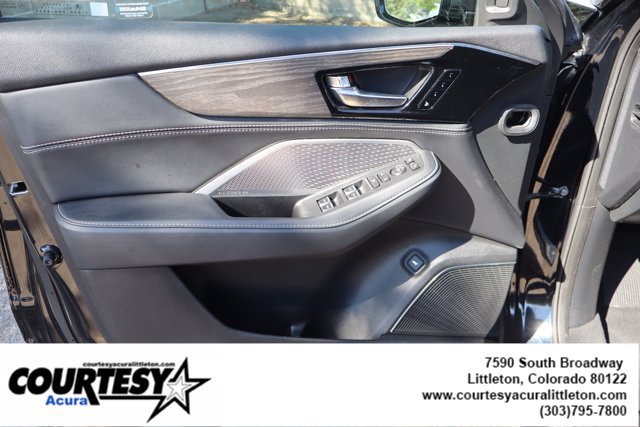Used 2023 Acura MDX w/ Advance Package AWD/4WD image 23