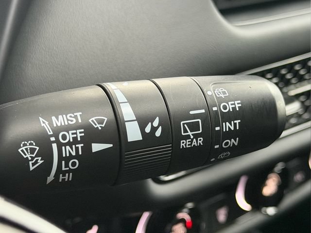 Certified 2024 Honda HR-V Sport image 32