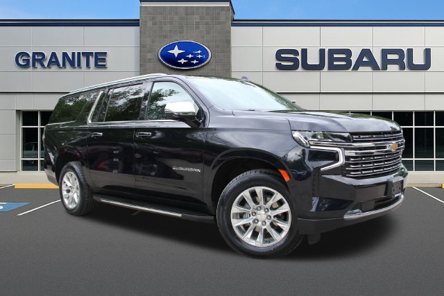 Used 2023 Chevrolet Suburban Premier AWD/4WD image 3