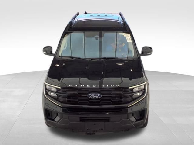 Used 2025 Ford Expedition Active AWD/4WD video 2
