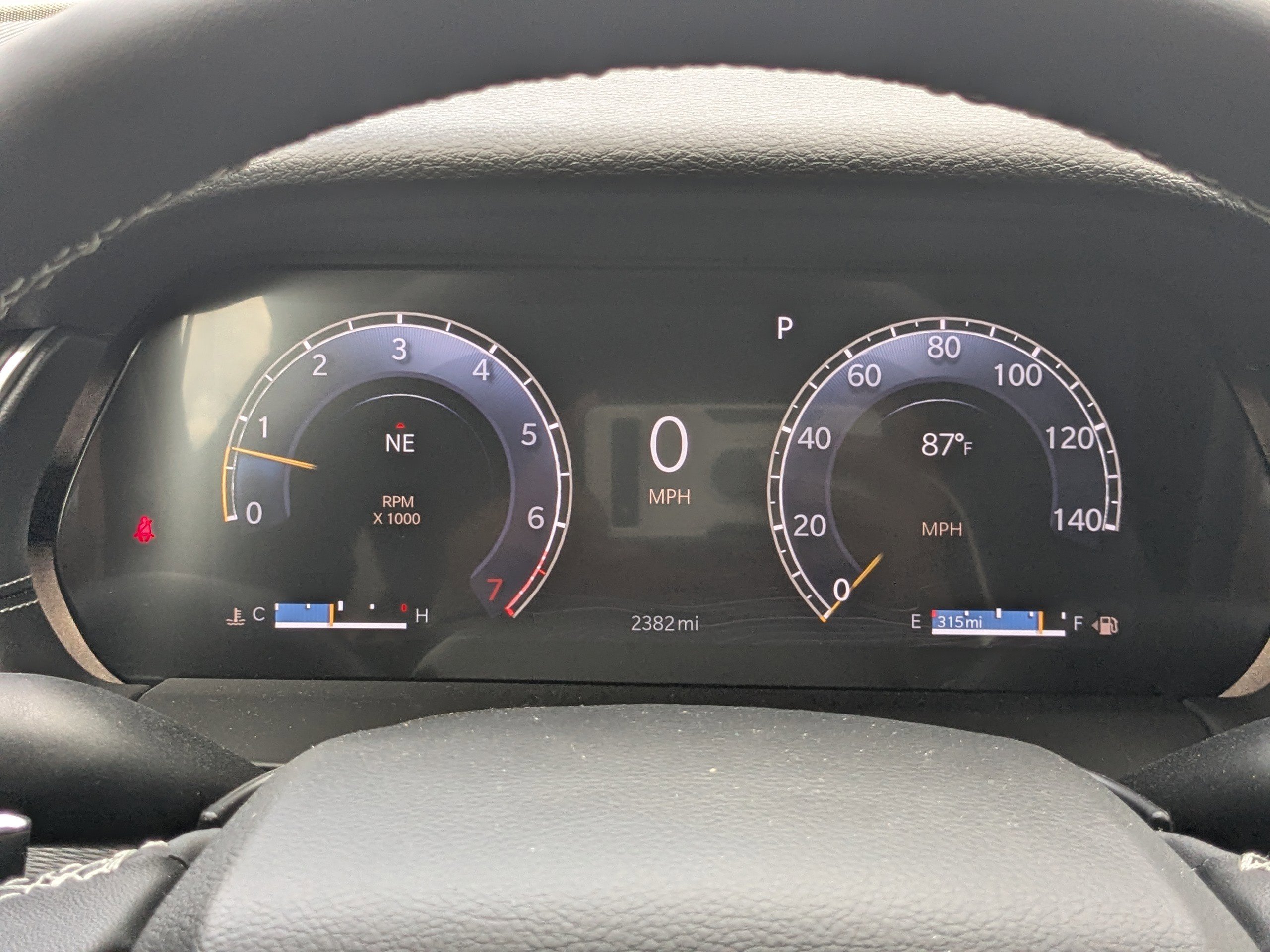 Certified 2025 Jeep Grand Cherokee Laredo w/ Luxury Tech Group I image 22