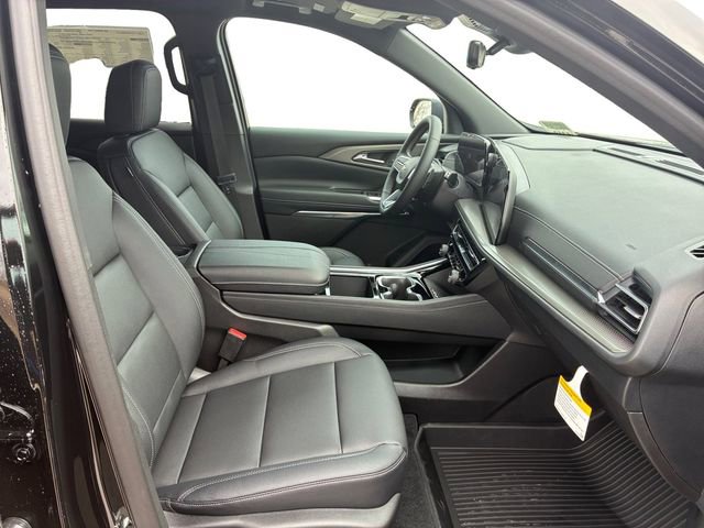 New 2026 Chevrolet Traverse LT w/ Sun and Wheel Package image 13