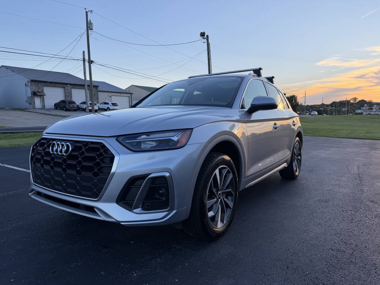 Used 2022 Audi Q5 2.0T Premium Plus AWD/4WD image 1