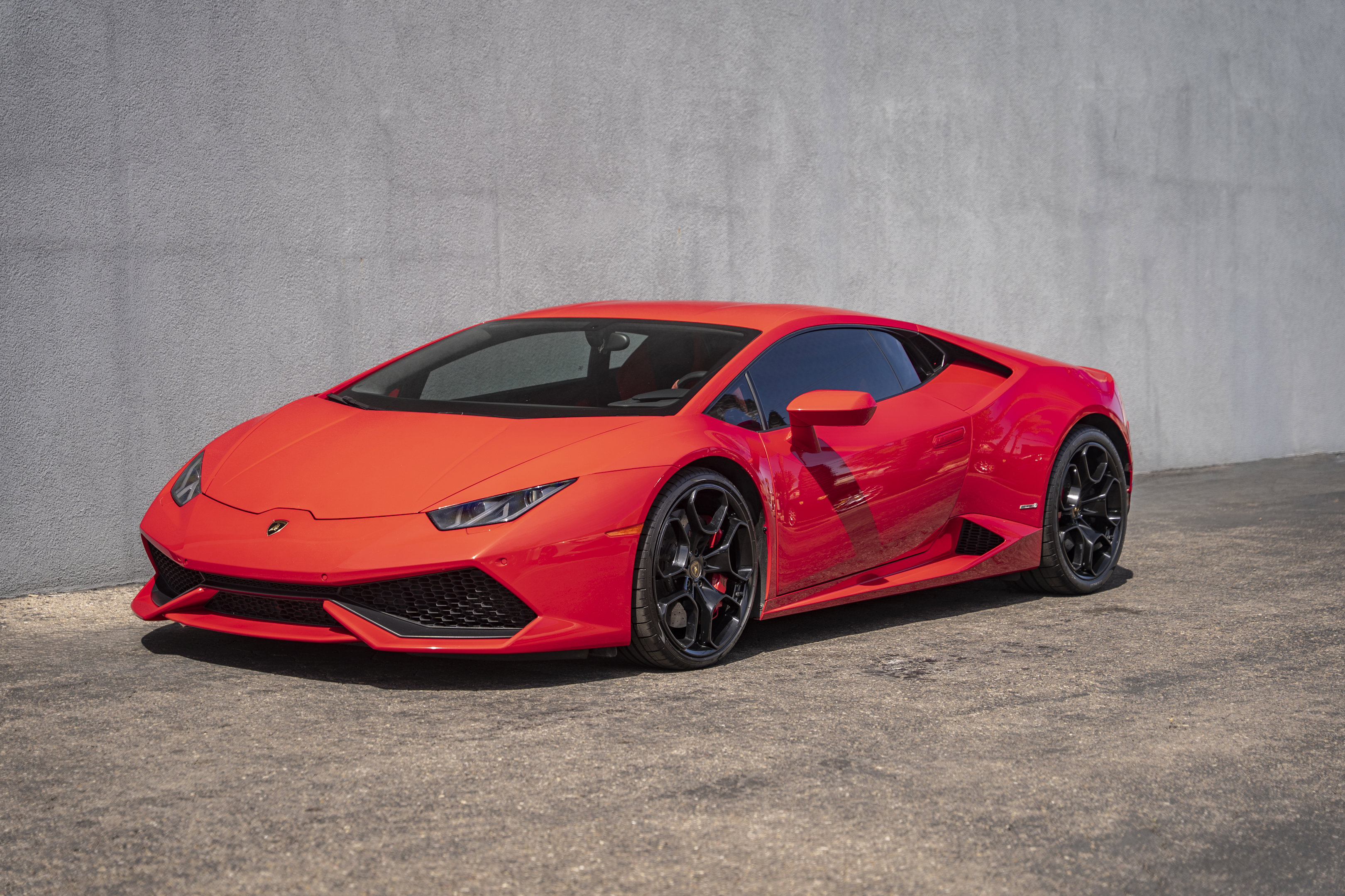 Used 2015 Lamborghini Huracan LP 610-4 image 1