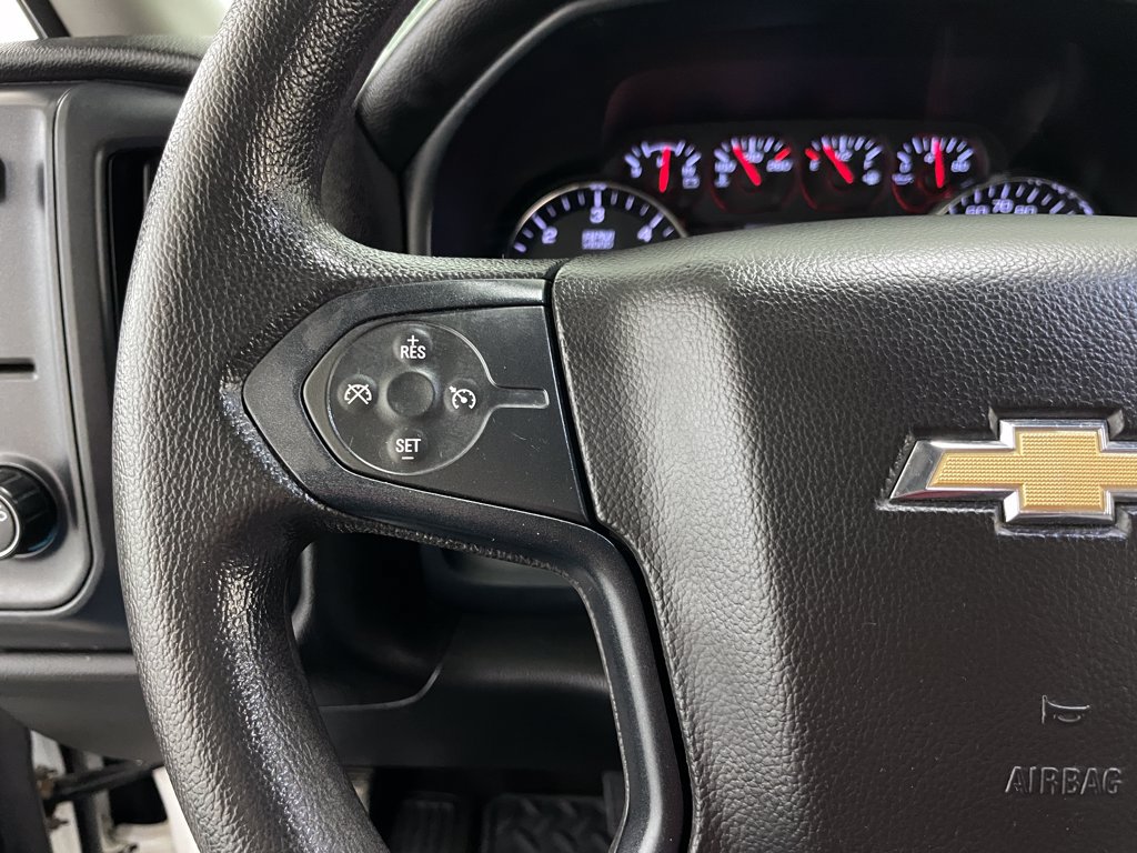 Used 2017 Chevrolet Silverado 1500 Custom w/ Custom Convenience Package AWD/4WD image 18