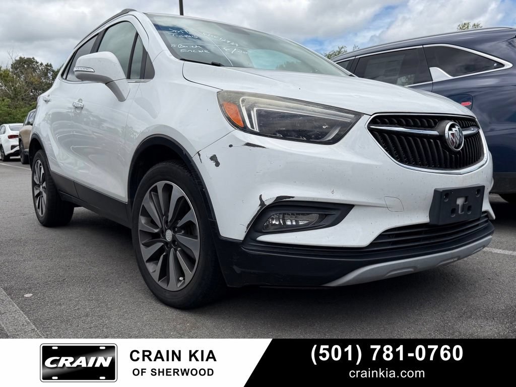 Used 2018 Buick Encore Essence FWD image 1
