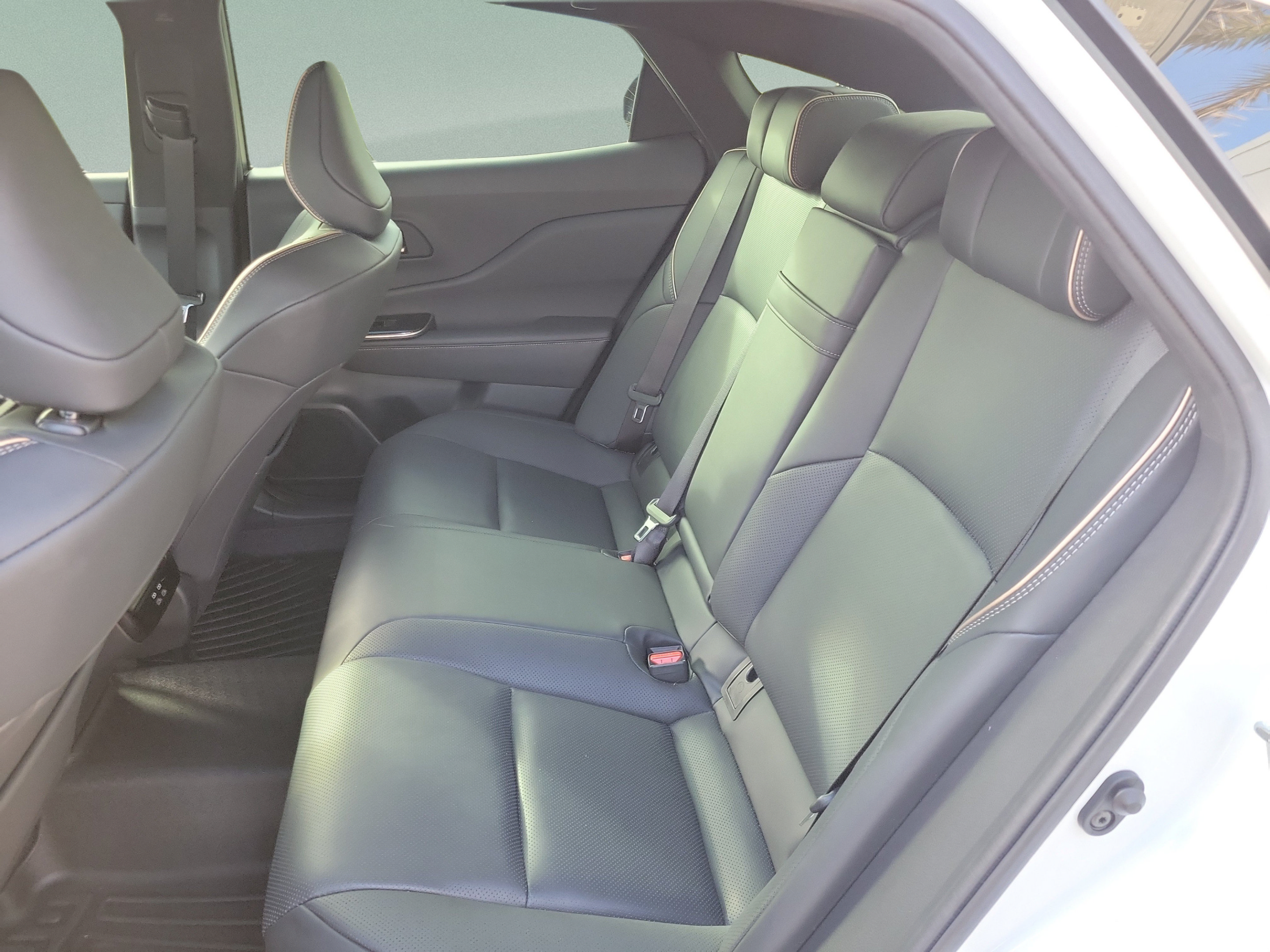 Certified 2025 Toyota Crown AWD/4WD image 20