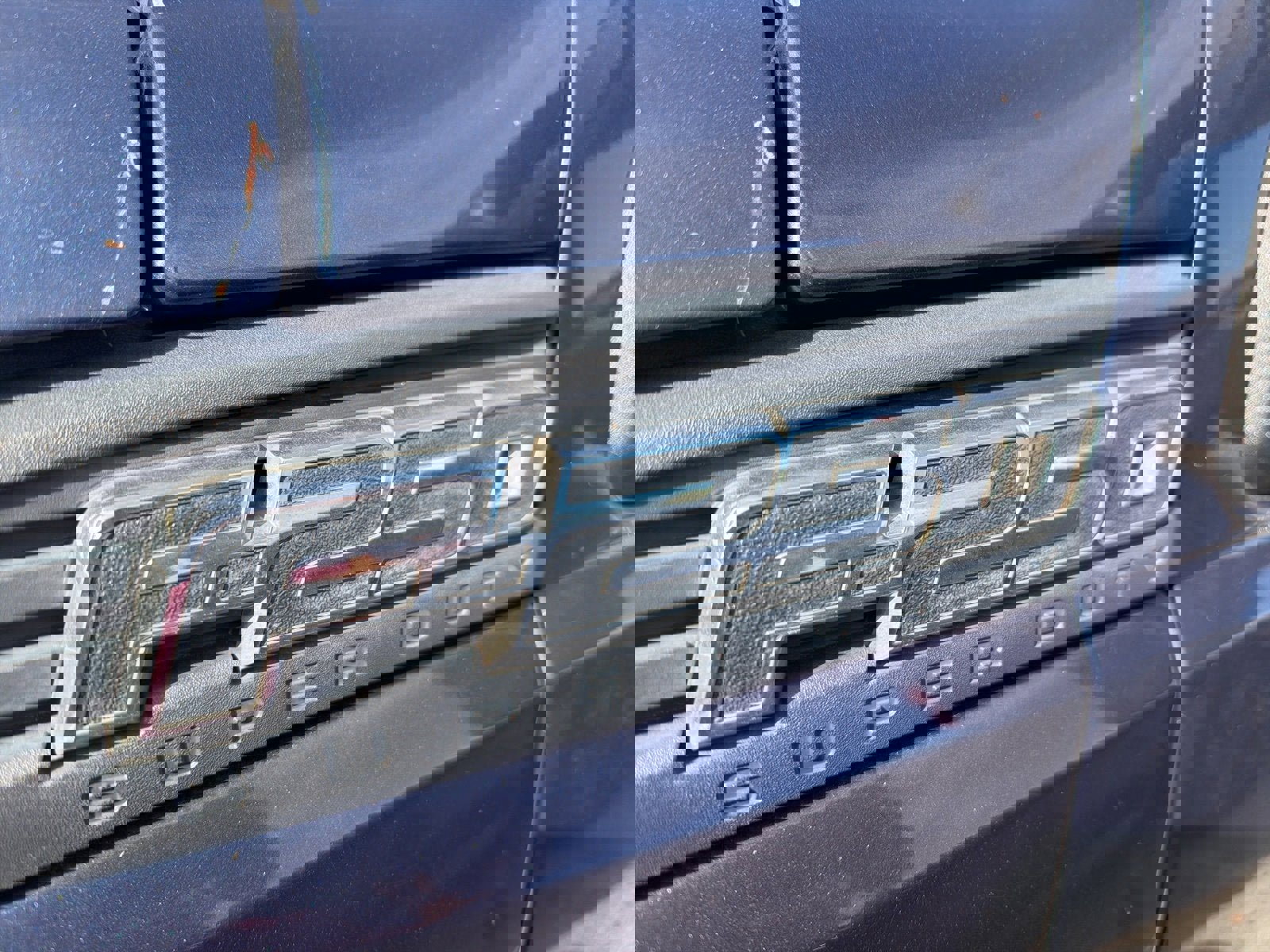 Used 2015 Ford F250 XL w/ Power Equipment Group image 6