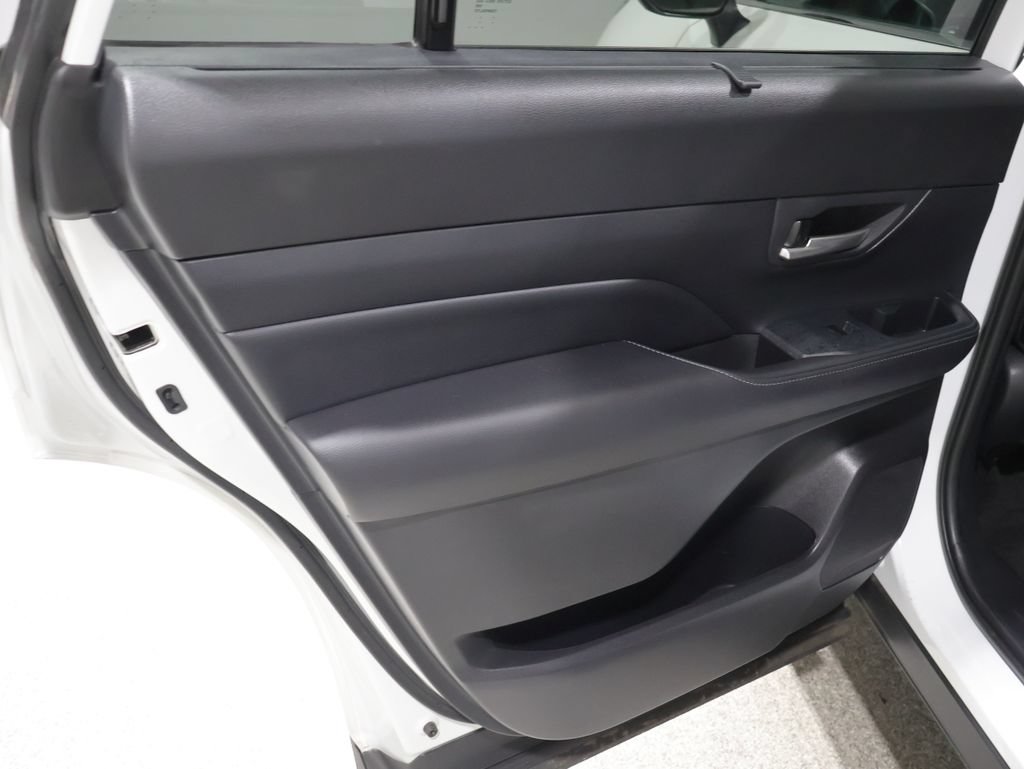 Used 2025 Toyota Grand Highlander AWD image 18