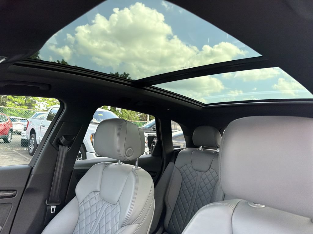 Used 2020 Audi SQ5 Premium Plus w/ Premium Plus Package AWD/4WD image 28