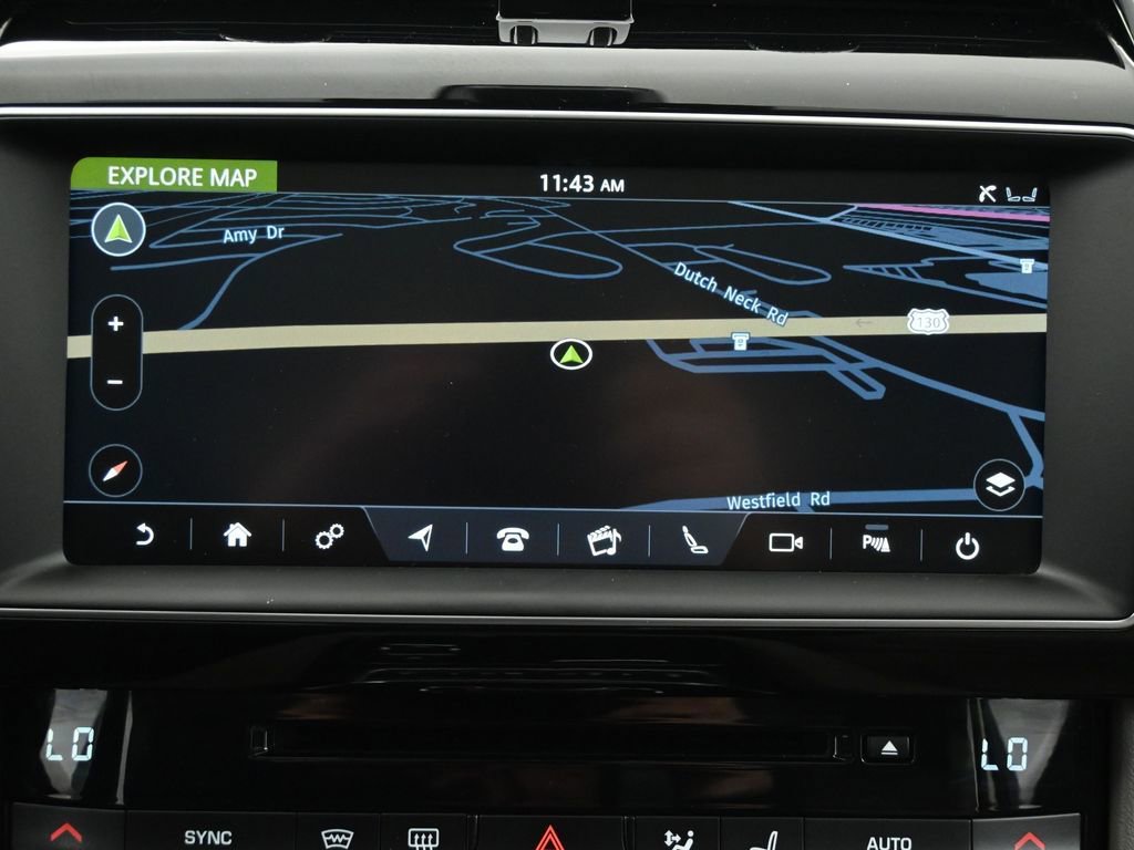 Used 2020 Jaguar F-PACE R-Sport image 28