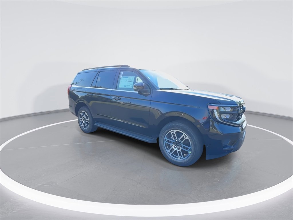 New 2025 Ford Expedition Active image 2