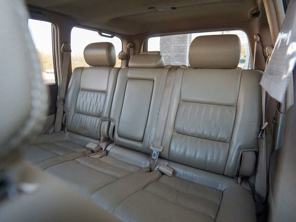 Used 2000 Toyota Land Cruiser image 27
