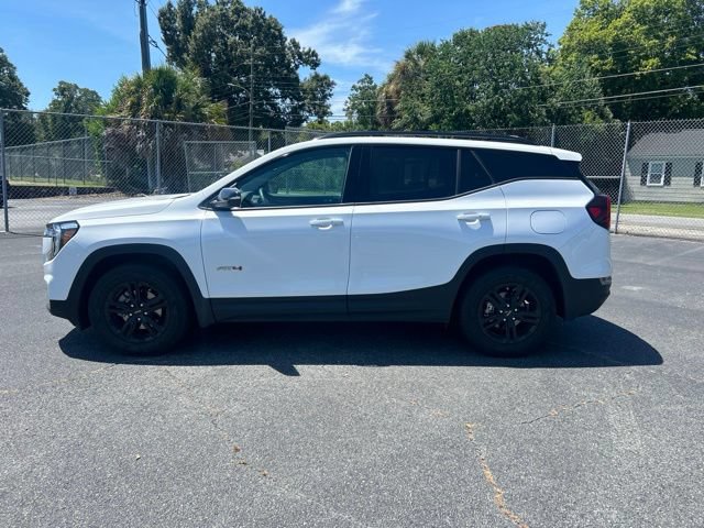Used 2024 GMC Terrain AT4 w/ Tech Package AWD/4WD image 2