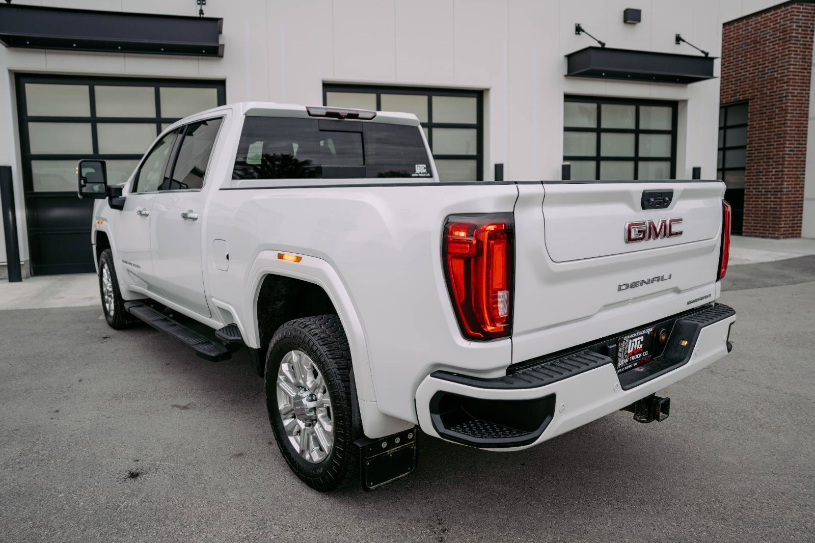 Used 2020 GMC Sierra 2500 Denali w/ Gooseneck/5TH Wheel Package image 5