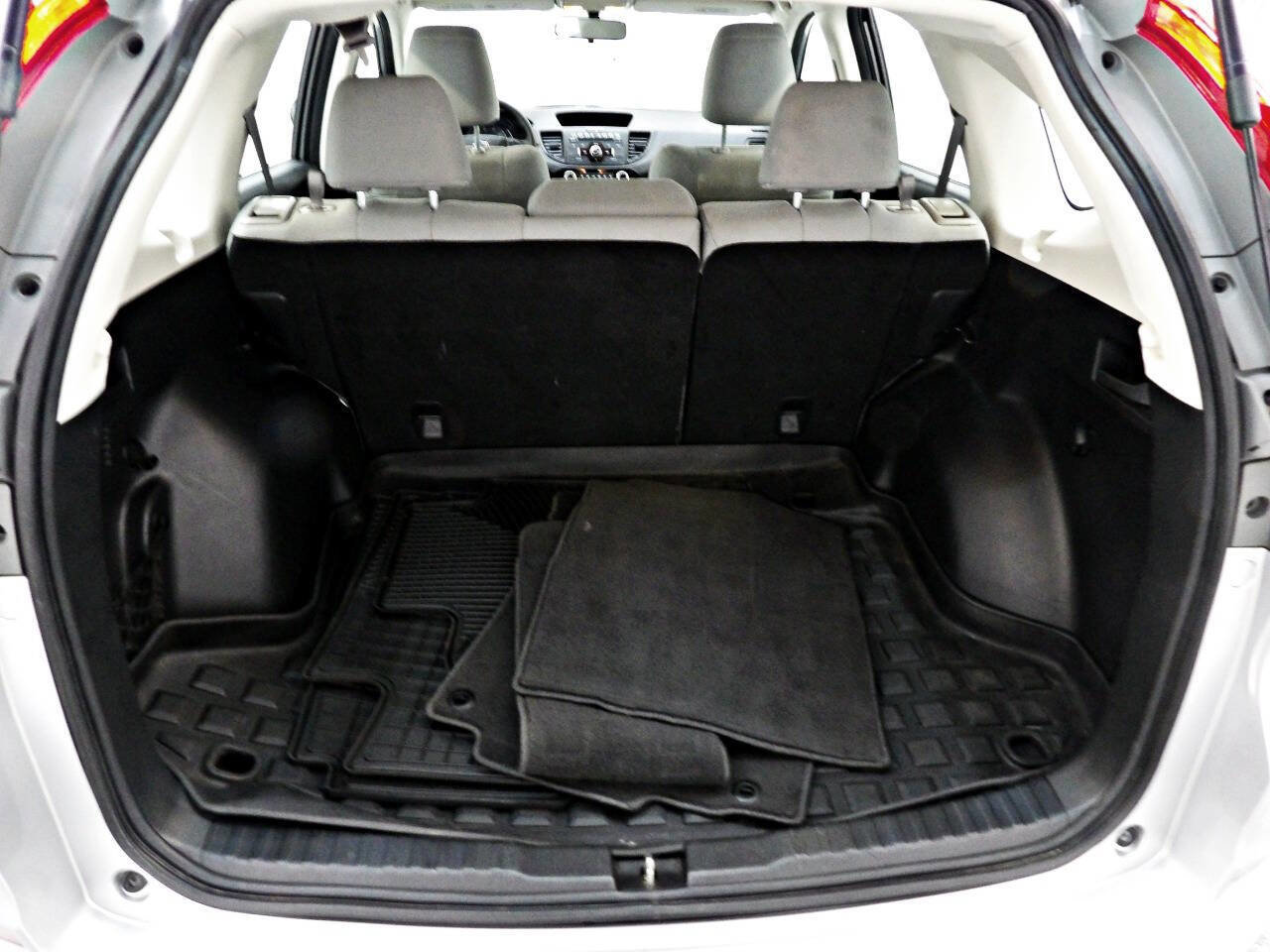 Used 2016 Honda CR-V LX image 13