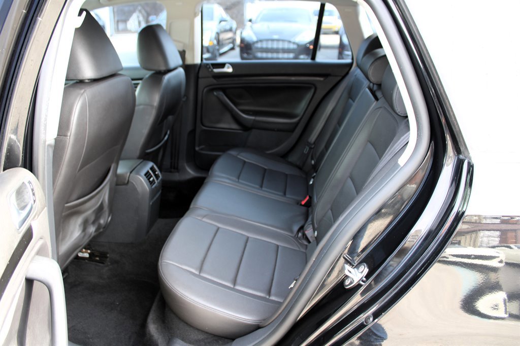 Used 2014 Volkswagen Jetta TDI image 18