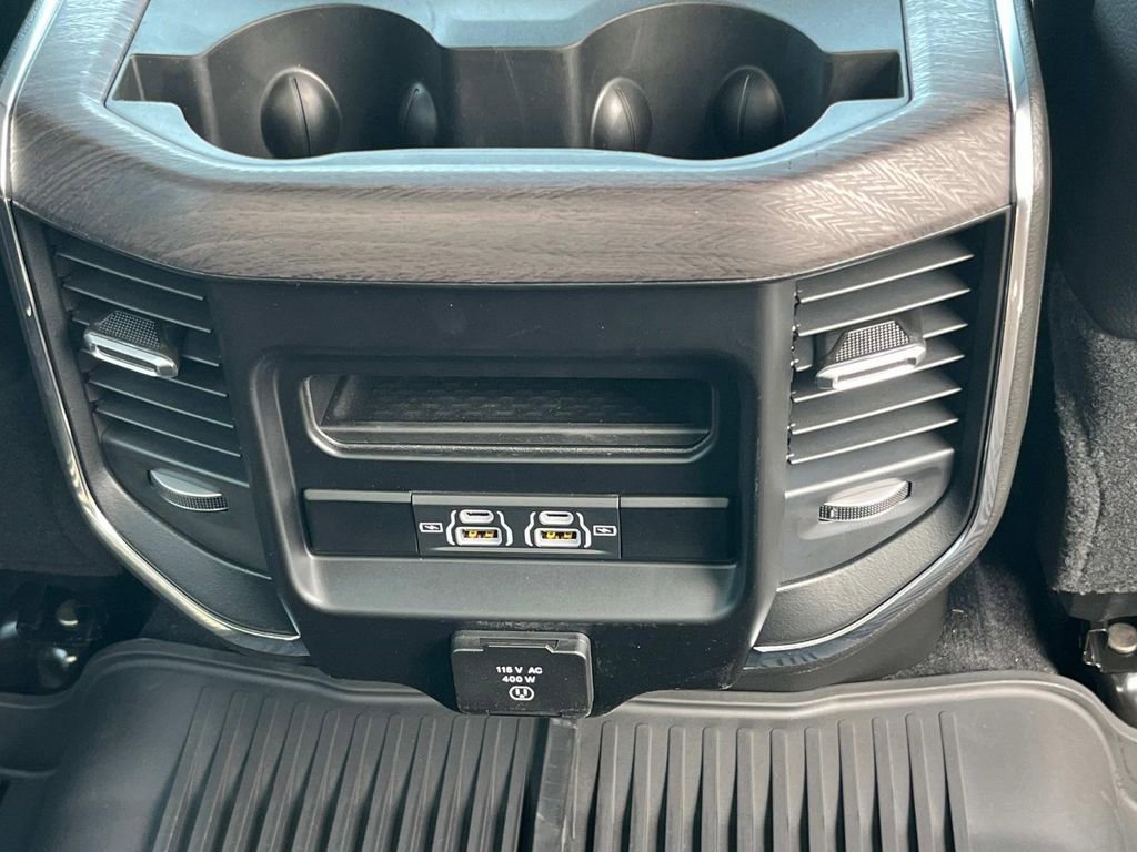 New 2026 RAM 2500 Laramie w/ Sport Appearance Package image 17