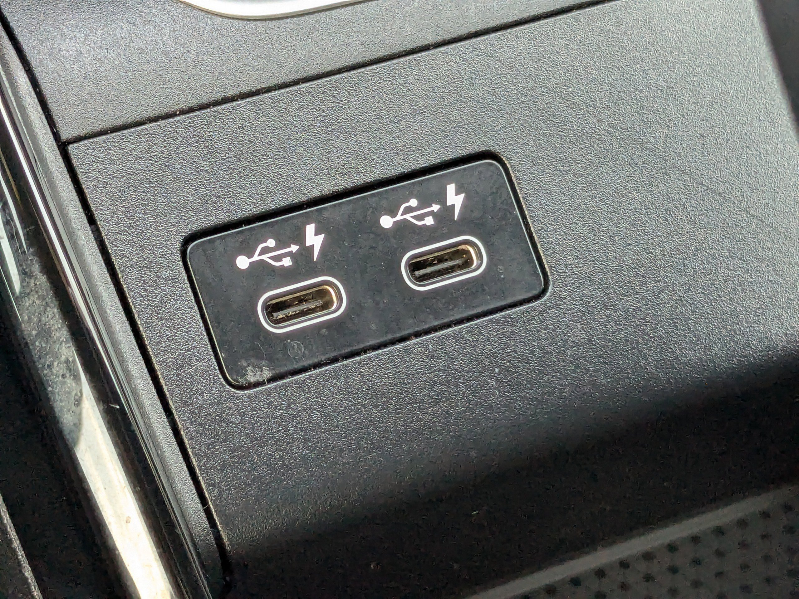 Used 2024 BMW X1 xDrive28i w/ Convenience Package image 23