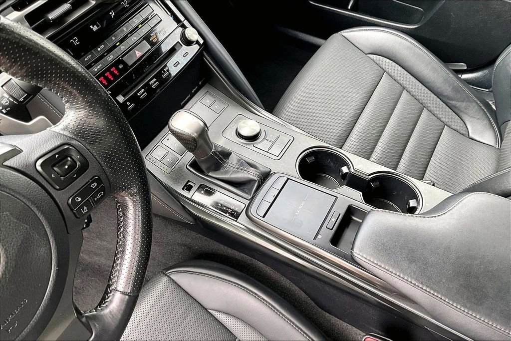 Used 2022 Lexus IS 350 F Sport image 16