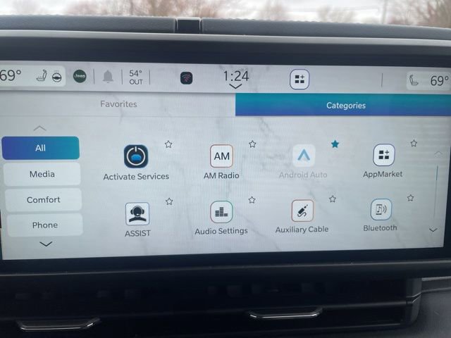Used 2024 Jeep Wrangler Unlimited Sahara w/ Safety Group AWD/4WD image 4